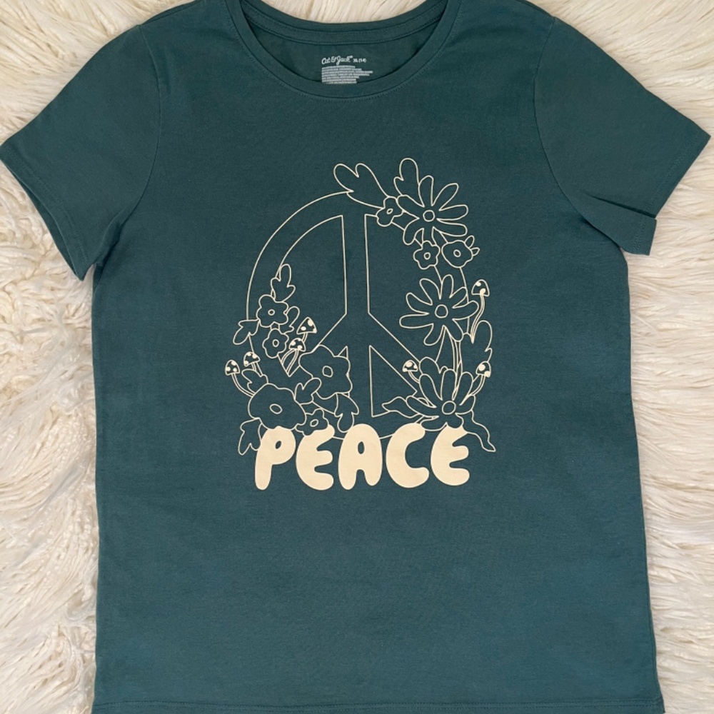 Cat & Jack "T-shirt in green with Peace sign" - Picture 3 of 5